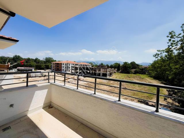Kiralık 2+1 Daire Site İçi Kapalı Otopark Remax Ay