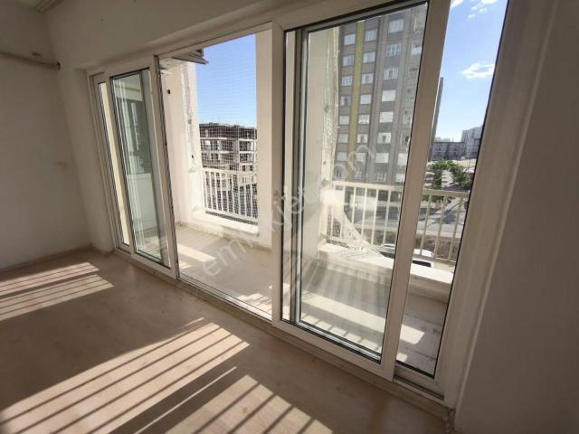 Kiralık 2+1 İrt