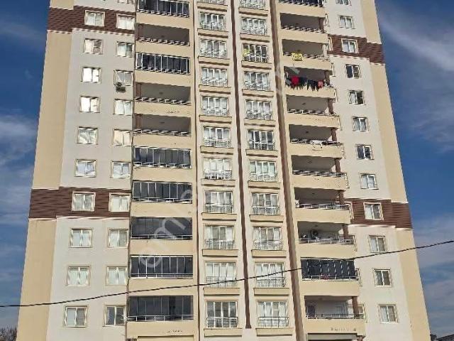 Kiralık 3+1 Daire Eski Devlet Hastanesi Civarında Geniş Lüx