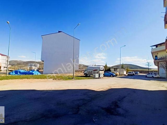 Kiralık 3+1 Daire Eski Hastane Bölgesi Arz Emlak'tan