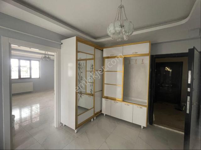 Kiralık 3+1 Daire Sırrın Köylükent’te 14.000