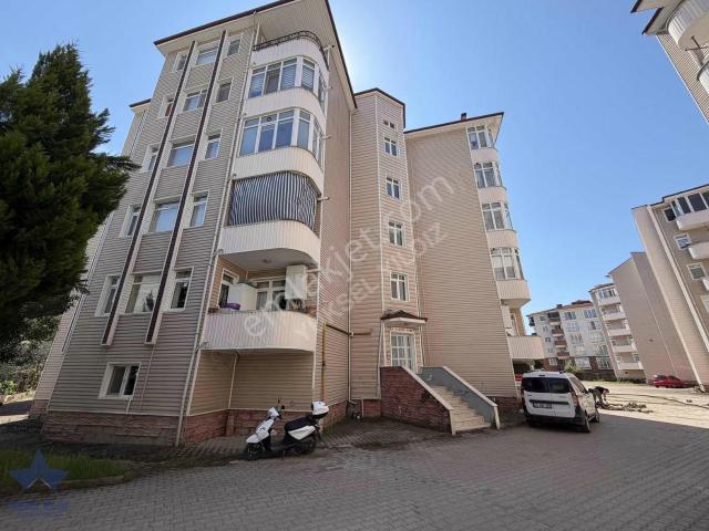 Kiralık 3+1 Daire: 145m², Ebeveyn B Site İçi, Yeni Üni. Yolu