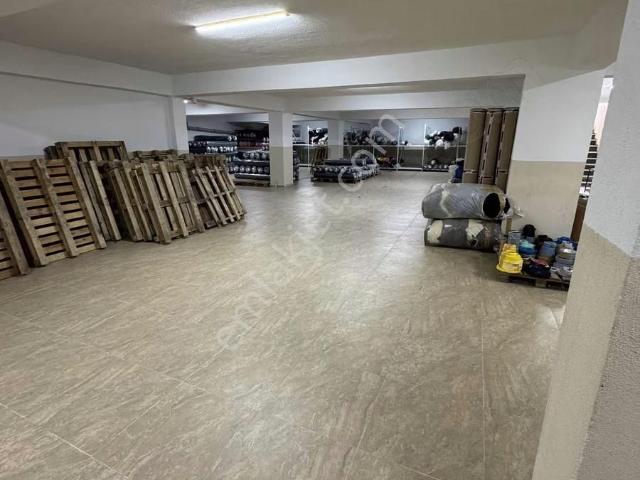 Kiralık 400 M2 Dükkan