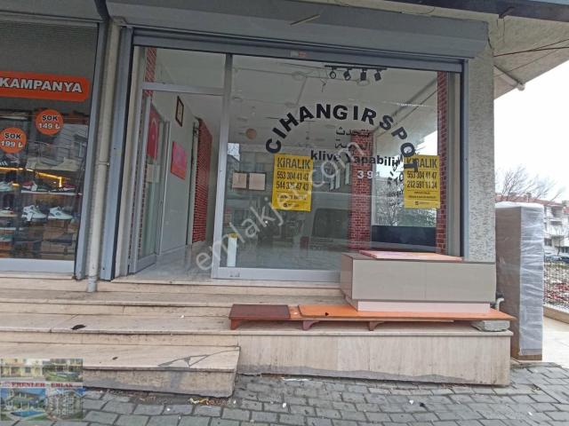Kirazlı Caddesi Üzerinde Yeni Binada 100 M2 Depolu Dükkan