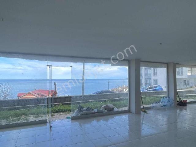 Kirazlimanı Mahallesinde 220 M2 Satılık İşyeri