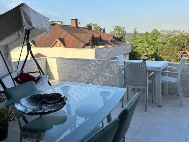 Kireçburnu'nda Manzaralı, Eşyalı 1+1 Kiralık Daire