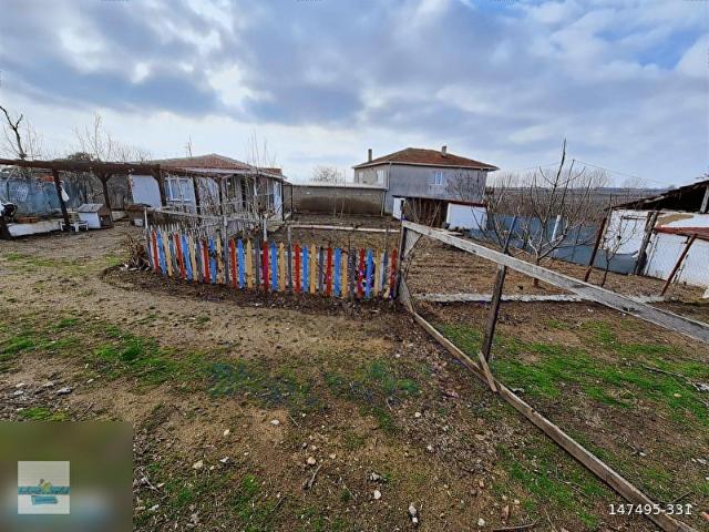 KIRKLARELİ PAŞAYERİ KÖYÜ MÜSTAKİL EV VE ARSASI