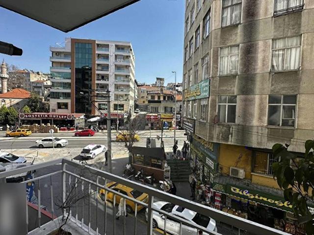 KIRKPINAR'DAN EŞREFPAŞA CADDE ÜSTÜ 3+1 GENİŞ ARA KAT DAİRE