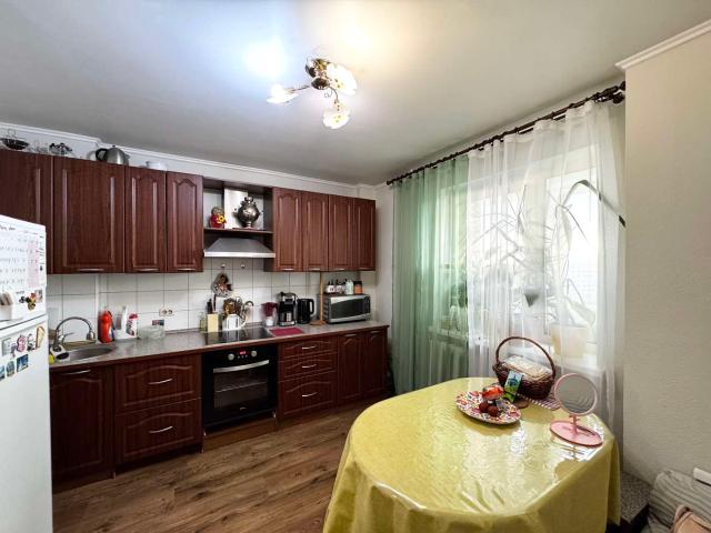Киров, Ленинский р н, Московская ул,83