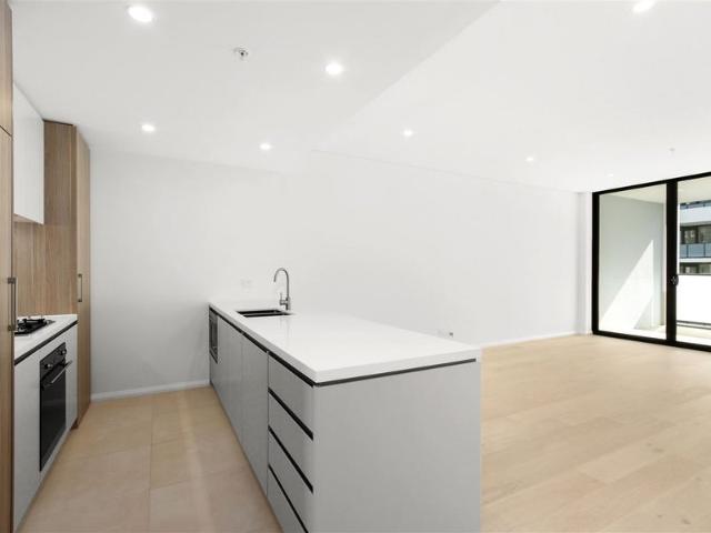 Kirrawee 314/6 Village Place