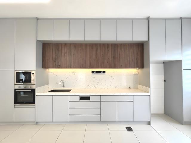 KITCHEN CABINET 5 AIRCOND End Lot Hijayu Sendayan Teres 2 Tingkat