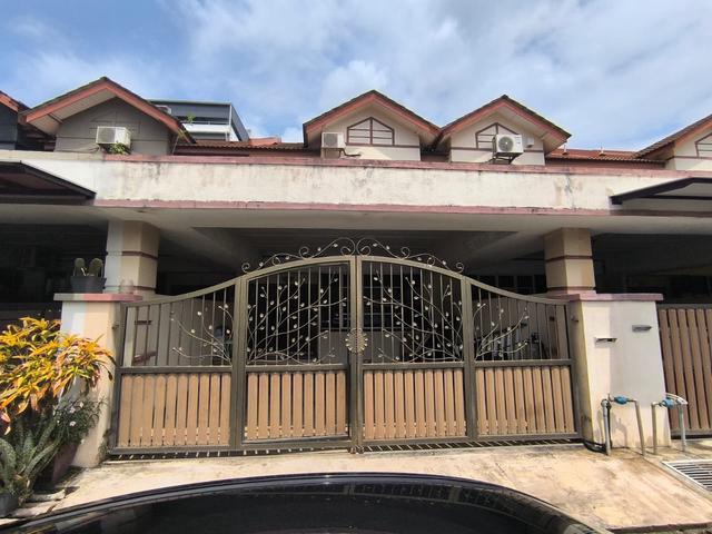 Kitchen cabinet Rumah Teres 2Tingkat Di Indera Mahkota 8