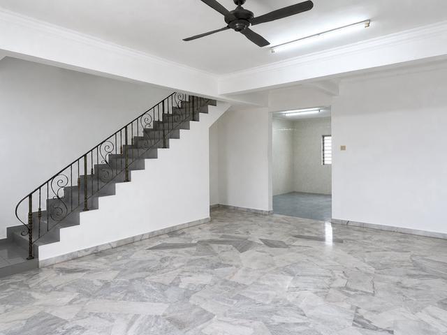 Kitchen Extend 2Storey Terrace House for Sale Bandar Mahkota Cheras