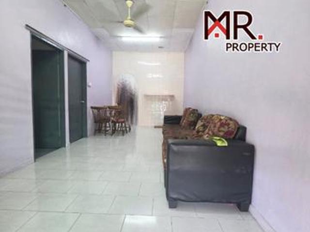 KITCHEN EXTENDED Single Storey Terrace Taman Keladi Sg Petani FOR SALE
