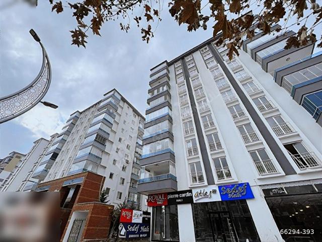 KIVANÇ GAYRİMENKUL'DEN FAHRİ KAYAHANDA SATILIK 4+1 DAİRE