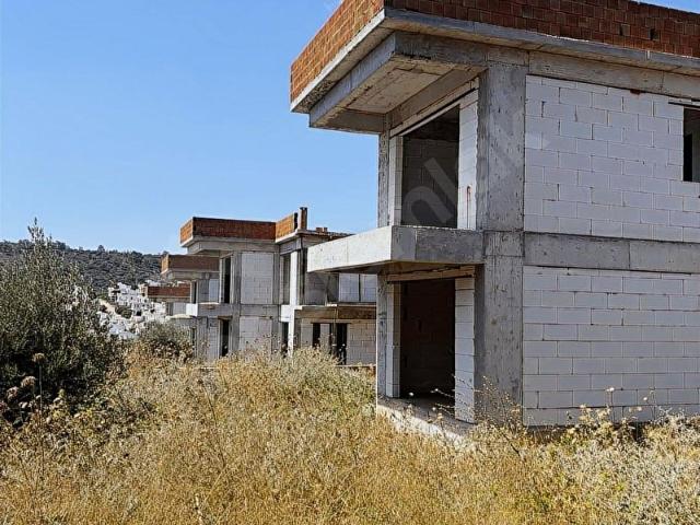 KIYIKIŞLACIK ZEYTİNLİKUYU DA DENİZE 600 METRE 4 ADET NA TAMAM