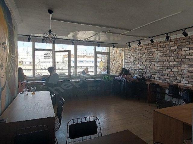 KIZILAYDA DEVREN KİRALIK KİTAPCAFE