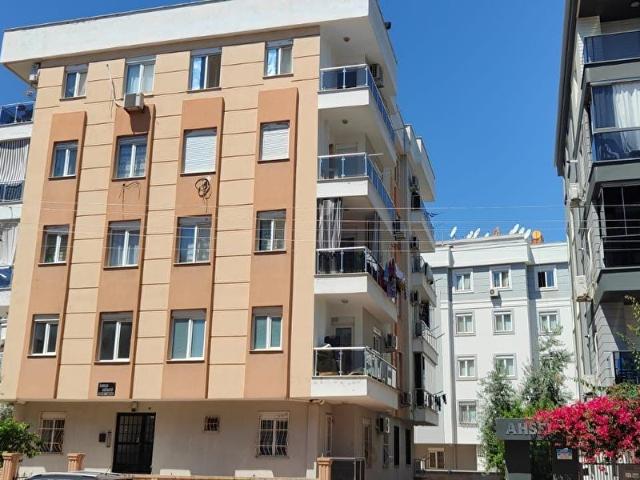 KIZILARIK DA 2+1 AMERİKAN MUTFAKLI GİRİŞ DAİRE MASRAFLI