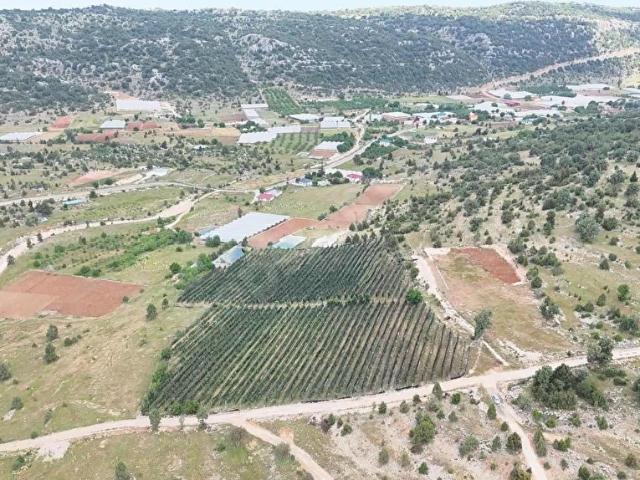 KIZILEN MAHALLESİ SATILIK 600 M2 EV VİLLA YAPIMINA UYGUN ARSA