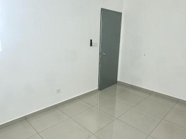 KJ2 Parkland Residence