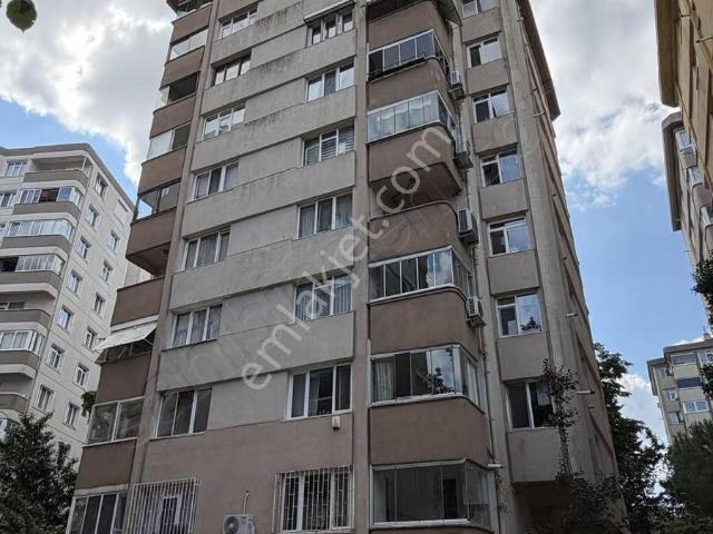 Koşuyolu Yeniköy Sit Yüksek Giriş 2+1 Kiralık Daire