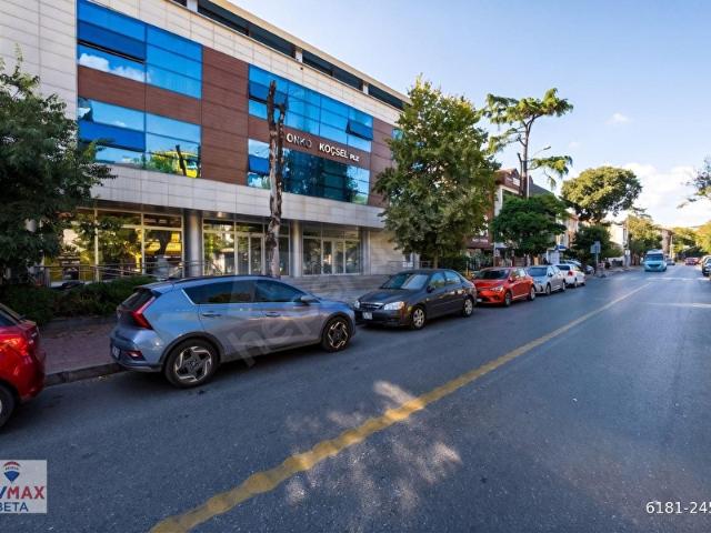 KOŞUYOLU CAD. ÜZERİNDE 610 m 2 KATLI KURUMSAL KİRALIK OFİS