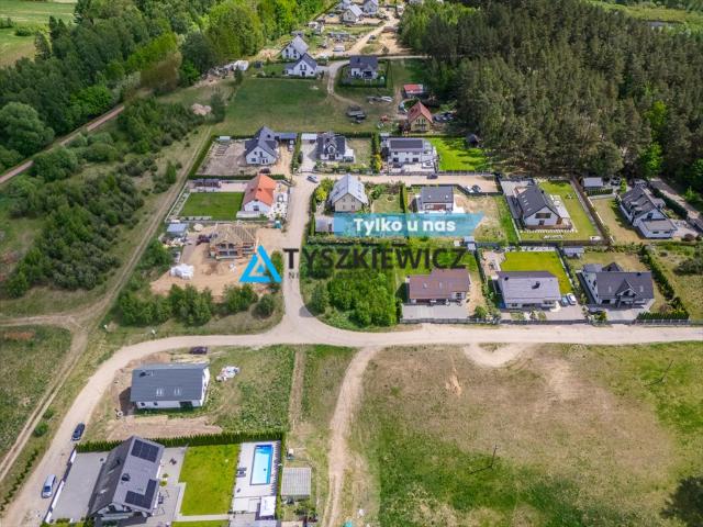 Kościerzyna, Sosnowa, 923 m2
