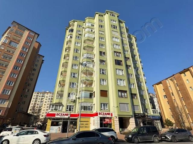 Köşk Mahallesi Köşk Sosyete Pazarı Yanı 3+1 Satılık Daire |