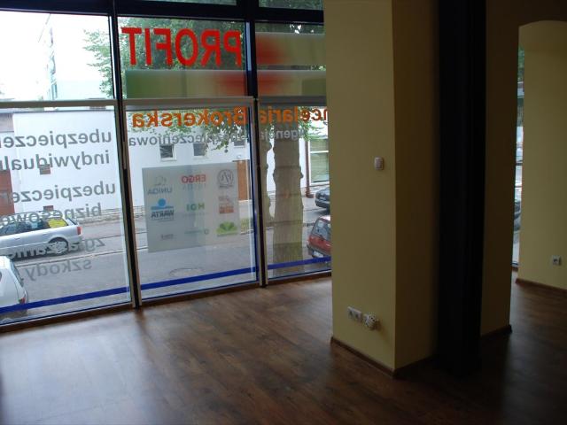 Lokal usługowy 47 m2 w centrum Kołobrzegu, VAT, biuro