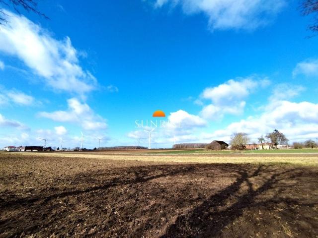 Kołobrzeska 1 073 m², Siemyśl