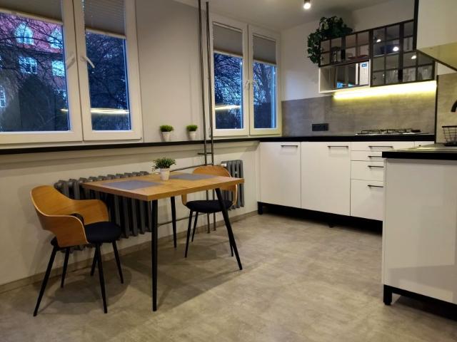 Komandorska 40 m², Wrocław