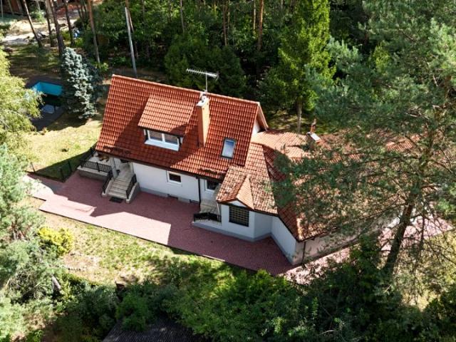 Komarowa 4 046 m², Rydzynki