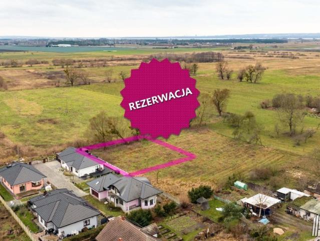 Komarowo, 1 017 m2