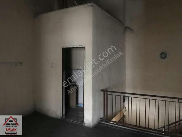 Kombassan Dükkanları 270 M2 Kiralık Dükkan