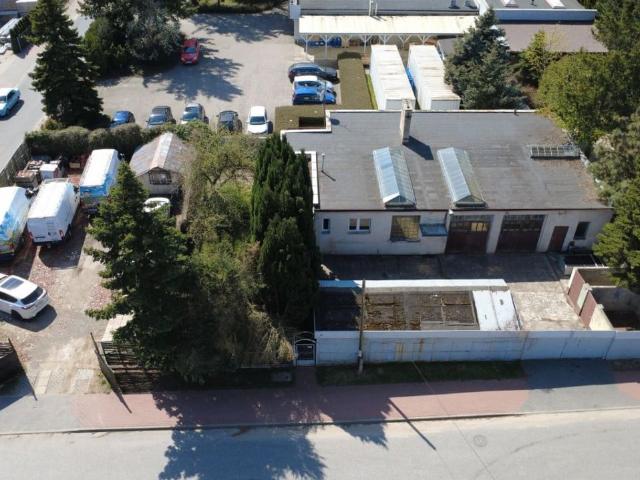 Komercyjne magazyn na sprzedaż, Graniczna