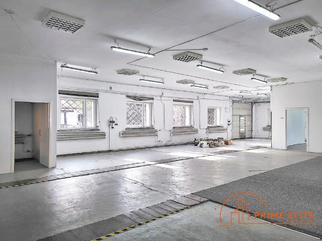 Komercyjne magazyn na wynajem