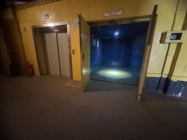 Komercyjne magazyn na wynajem, Warszawa, Praga Południe