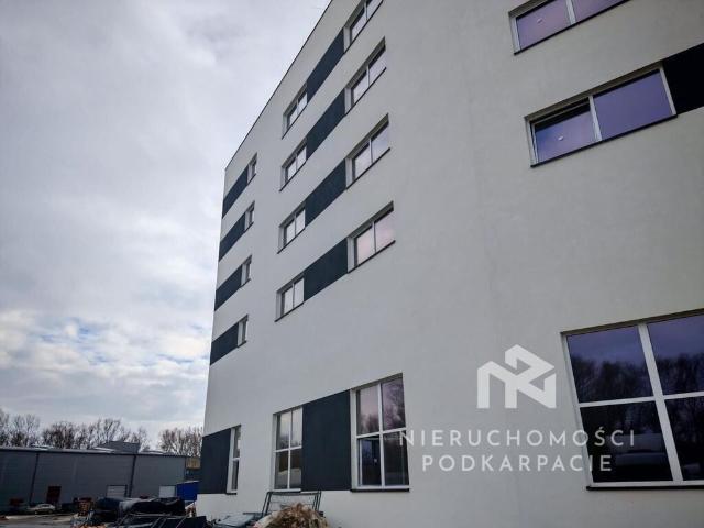 Komercyjne magazyn na wynajem, Rzeszów