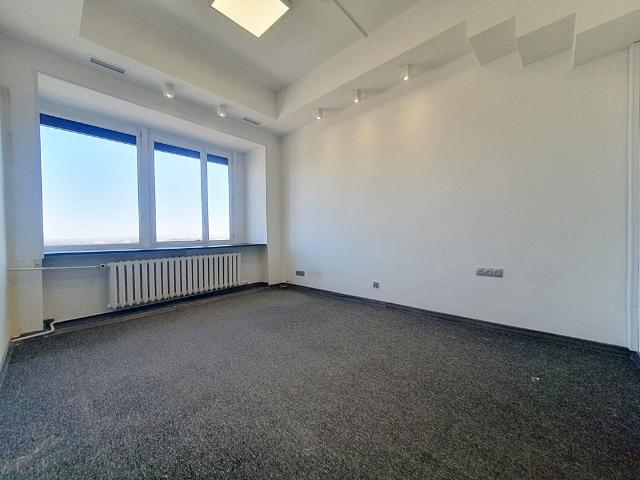 Komercyjne biuro na wynajem, Kielce, Centrum, Targowa