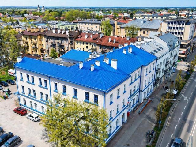 Komercyjne biuro na wynajem, Jana Pawła II