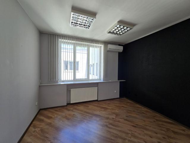 Komercyjne biuro na wynajem, Łódź, Górna, Łomżyńska