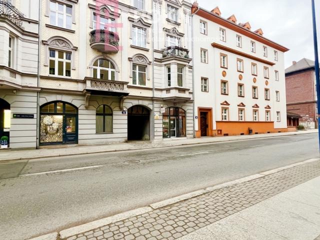 Komercyjne biuro na wynajem, Opole, Śródmieście