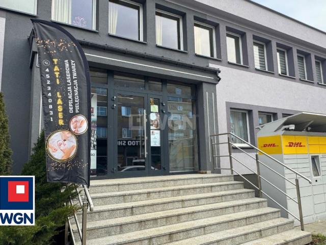 Komercyjne biuro na wynajem, Malczewskiego
