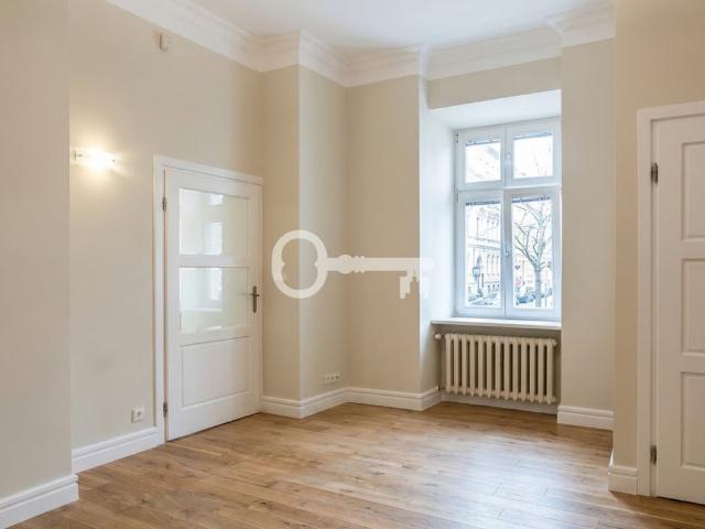 Komercyjne biuro na wynajem, Warszawa, Śródmieście, Wspólna
