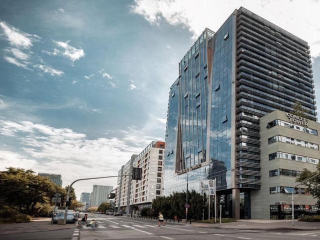 Komercyjne biuro na wynajem, Warszawa, Wola, Grzybowska