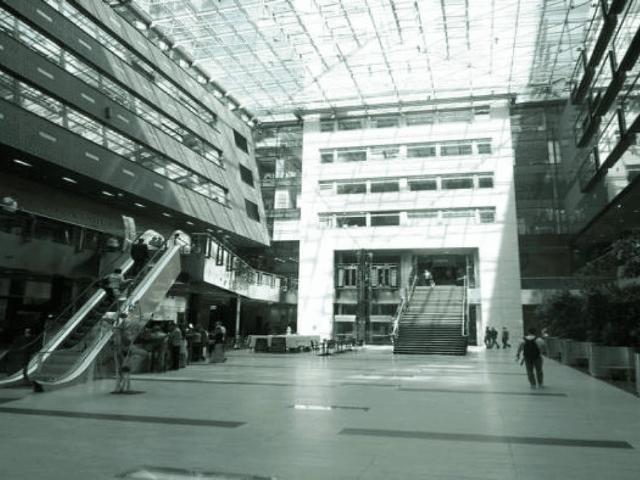 Komercyjne biurowiec na wynajem, Warszawa, Śródmieście