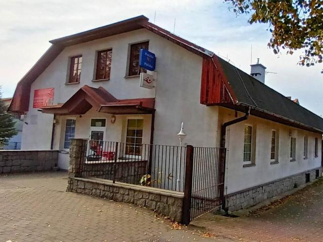 Komercyjne hotel na wynajem, Klasztorna