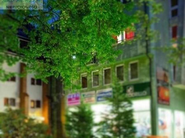 Komercyjne kamienica, blok na sprzedaż