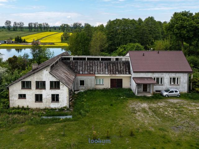 Komercyjne lokal na sprzedaż