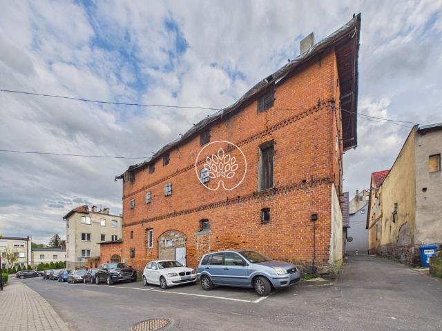 Komercyjne lokal na sprzedaż